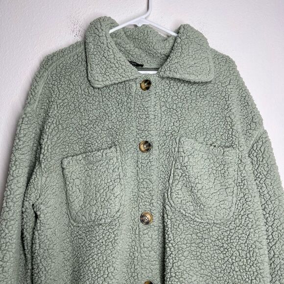 New Look Green Sherpa Jacket Sage 2 Front Pockets Buttoned Long Sleeve Size 1X - Picture 3 of 10
